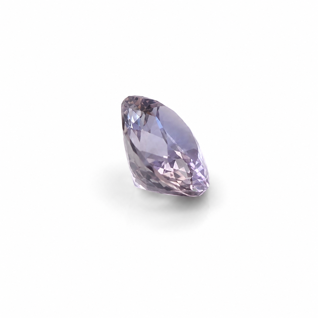 4.55 ct Unheated Tanzanite, clear with light pink AAAA quality oval cut gemstone