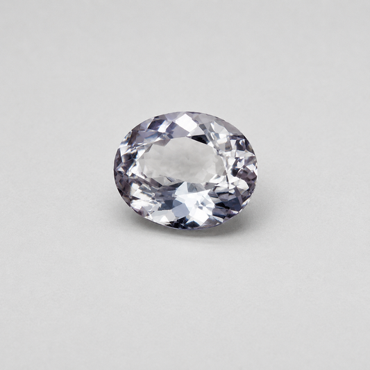 2.55 ct Unheated Tanzanite, clear, AAAA quality oval cut gemstone