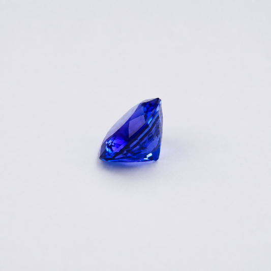 2.85ct Medium blue Tanzanite AAA quality oval cut